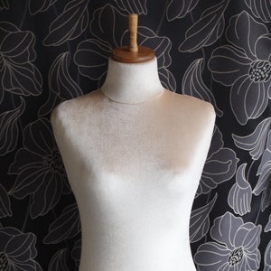 Mannequin Torso Velvet Maniquin Vintage Franse Stijl Jurk Vorm Sieraden buste display Torso papier mashe Tailor Dummy Jewelry Holder Organizer