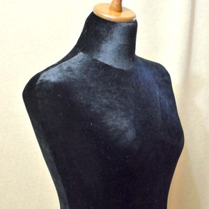 Mannequin Torso Black Velvet Maniquin Vintage Style Dress Form Jewelry ...