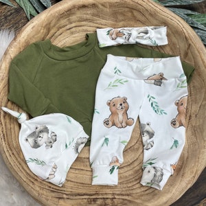 Unisex baby coming home/Gender Neutral coming home outfit/baby animal clothing/organic baby clothing/Premie Baby/Baby Shower Gift