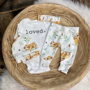 Unisex baby coming home outfit/Gender Neutral coming home outfit: Sloth pants/baby sloth/unisex baby/baby clothing/Premie Baby/ Baby Shower