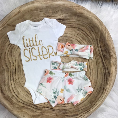 Newborn Girl Coming Home Outfit Baby Girl Outfit in Floral Etsy