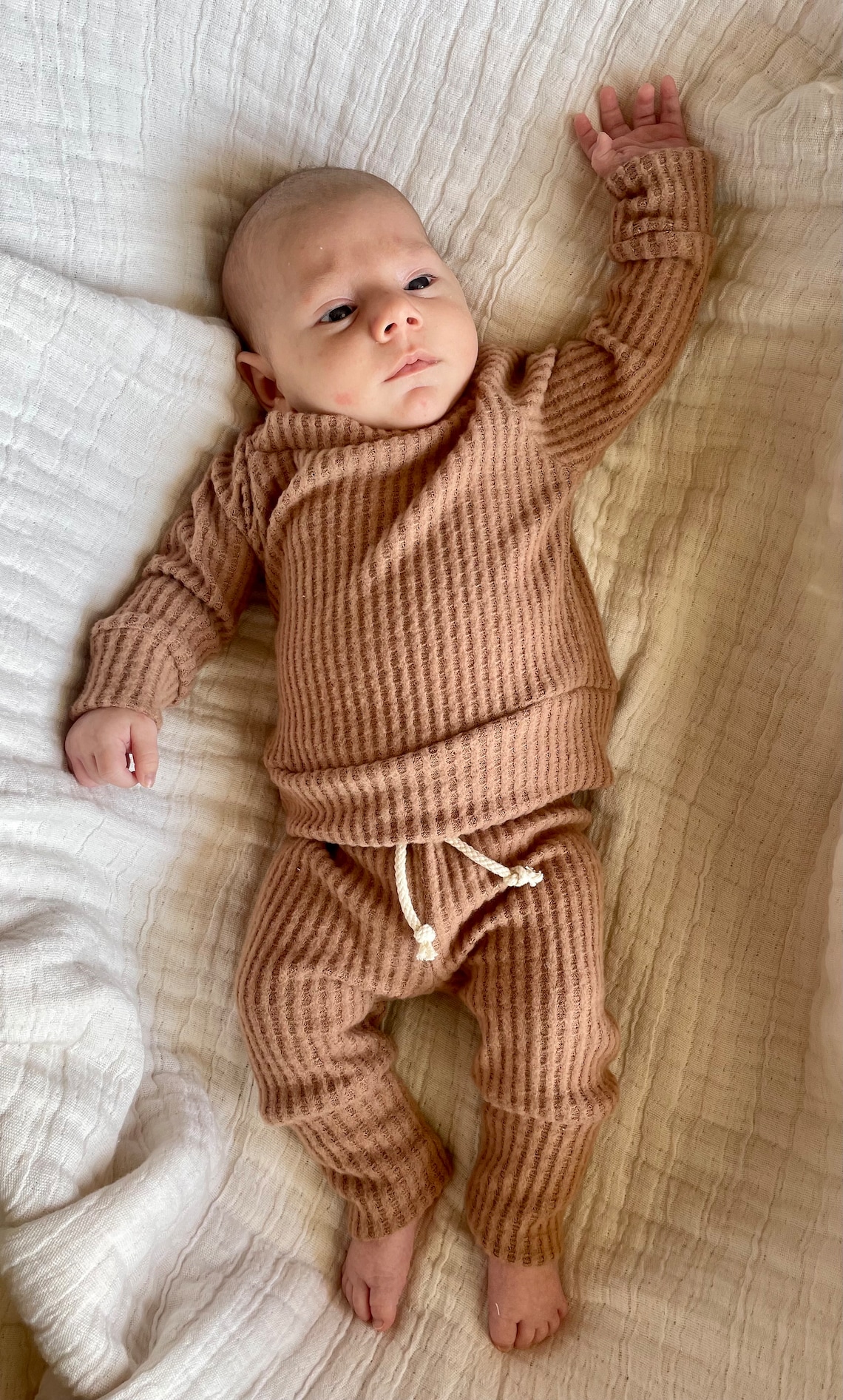 Gender Neutral Baby Outfit/waffle Knit Baby Outfit in Toffee/baby ...