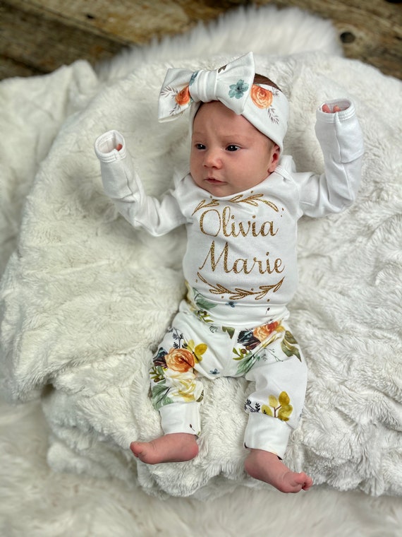 Floral coming store home outfit