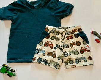 Boy Vintage Tractor outfit/tractor pocket shorts/baby boy summer clothing/toddler boy summer/boy birthday/tractor clothing/tractor birthday