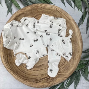 Baby Gender Neutral Outfit/Newborn Baby Clothes/Organic Baby Clothes/Baby Panda Clothing/Baby boy/Baby Girl/Baby Gift/baby animal clothing