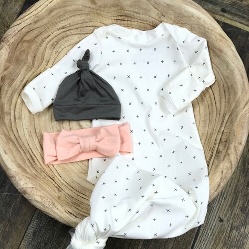 Newborn Unisex Coming Home Outfit Gender Neutral Baby Outfit Etsy