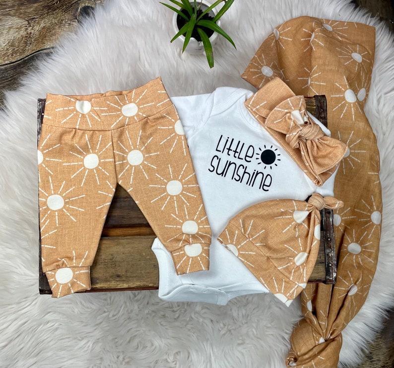 Unisex Baby Coming Home Outfit/gender Neutral Coming Home Outfit/baby