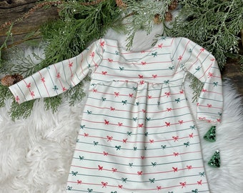 Girl Christmas Dress/Baby Christmas dress/toddler Christmas dress/Girl Christmas Dress/baby girl first christmas/holiday dress