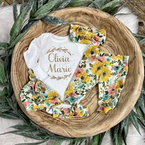 Newborn Girl Coming Home Outfit; Personalized Bodysuit/baby Floral Pants/bow/hat/Baby Girl outfit/Newborn clothing/Baby Shower/Premie Girl