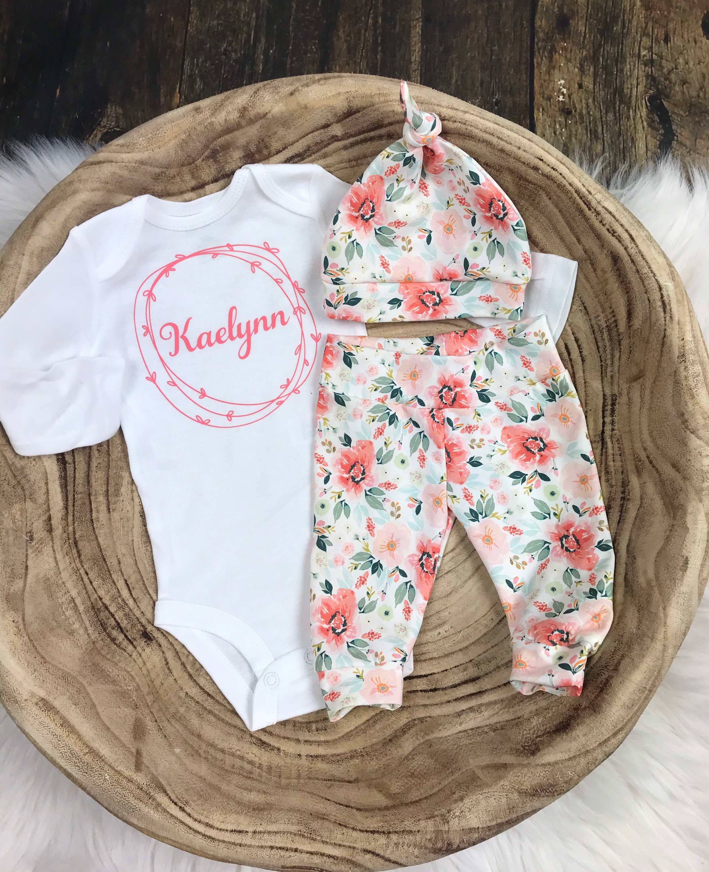 Newborn Girl Outfit in organic cotton floral personalized | Etsy