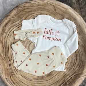 Baby pumpkin outfit/little pumpkin/baby fall clothes/toddler pumpkin pants/Halloween pants/Thanksgiving pants/baby organic clothes