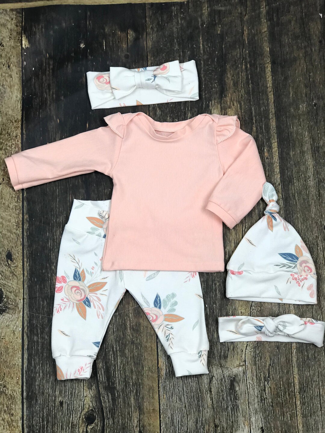 Newborn Girl Coming Home Outfit, Baby Girl Take Home Outfit, Infant Girl Clothing, Baby Girl