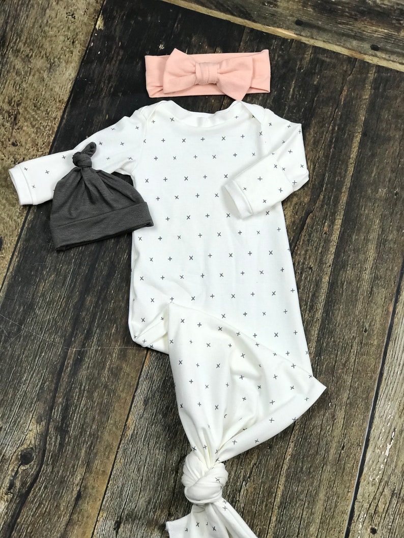 Newborn Unisex Coming Home Outfit, Gender Neutral Baby Outfit, Unisex ...