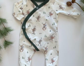 Organic Baby clothing/gender neutral baby outfit/baby moose skiing/baby boy/baby girl/baby gift/Premie-24 months/made in USA