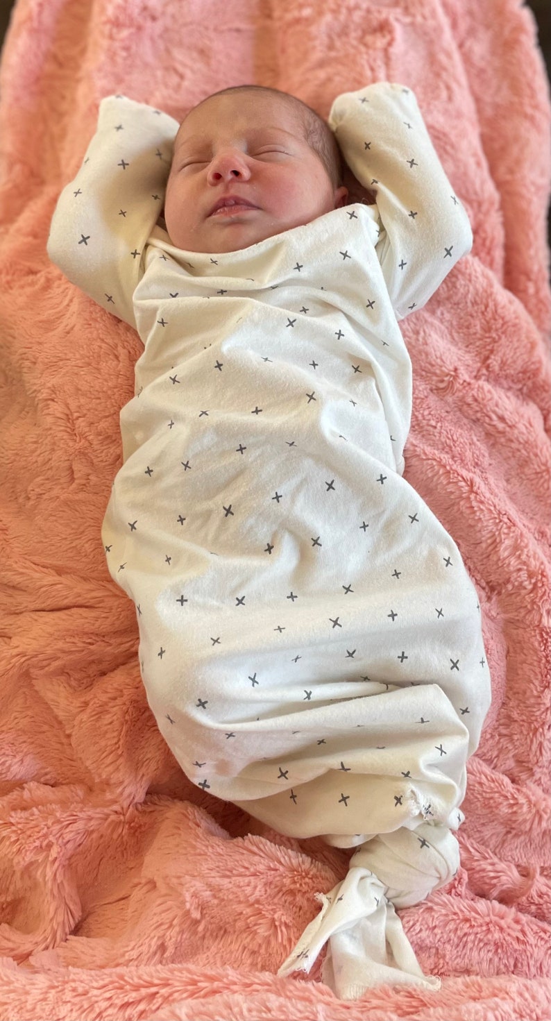 Newborn Unisex Coming Home Outfit, Gender Neutral Baby Outfit, Unisex ...