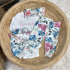 Newborn Girl Coming Home Outfit/newborn girl/baby girl take home outfit/baby girl clothes/baby floral outfit/Premie outfit