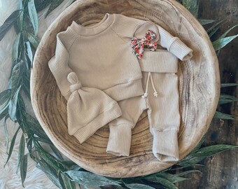 Baby organic clothing/newborn girl/newborn boy/baby hospital outfit/baby clothing/baby gift