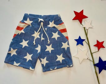 Baby boy organic clothing//newborn boy/toddler boy/boy 4th of July pocket shorts/stars& stripes pocket shorts/American boy clothing