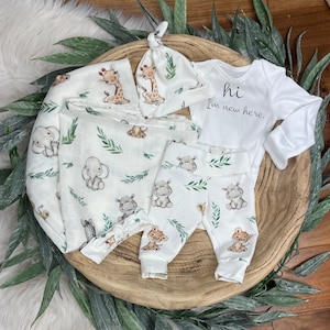 Unisex baby coming home/Gender Neutral coming home outfit/baby animal clothing/baby animals/baby swaddle/Premie Baby/Baby Shower Gift