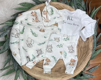 Unisex baby coming home/Gender Neutral coming home outfit/baby animal clothing/baby animals/baby swaddle/Premie Baby/Baby Shower Gift