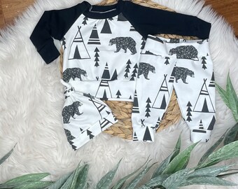 Newborn Boy Coming Home Outfit in Bear/baby boy/Toddler boy/baby bear/boy clothing/newborn boy/Premie boy/baby gift/