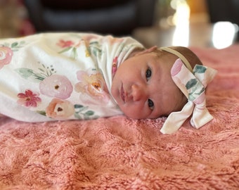 Swaddle blanket and headband, Newborn Girl Floral Swaddle, Girl Swaddle In blush florals, Baby Girl Hospital swaddle, hat, bow