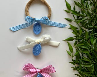 Miraculous Medal Petite Bow/Blessed Mary bow/Girl bow/Easter Bow/Catholic Bow/first Communion/Baptism
