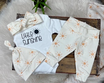 Unisex baby coming home outfit/Gender Neutral coming home outfit/baby boy/baby girl/little sunshine/baby clothing/Premie Baby, Baby Shower