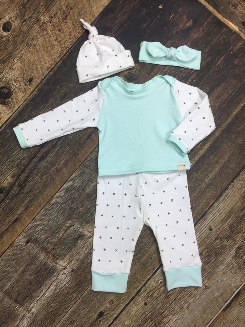 Gender Neutral Coming Home Outfit, Unisex, Baby Boy/baby Girl, Newborn ...