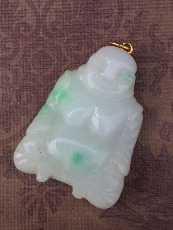 Carved jade buddha, vintage Chinese pendant, untre