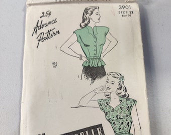 Blusa entallada con mangas cortas y volante peplum Advance 3901 Patrón de costura de moda vintage Años 40 Talla 12 Mademoiselle Mag.