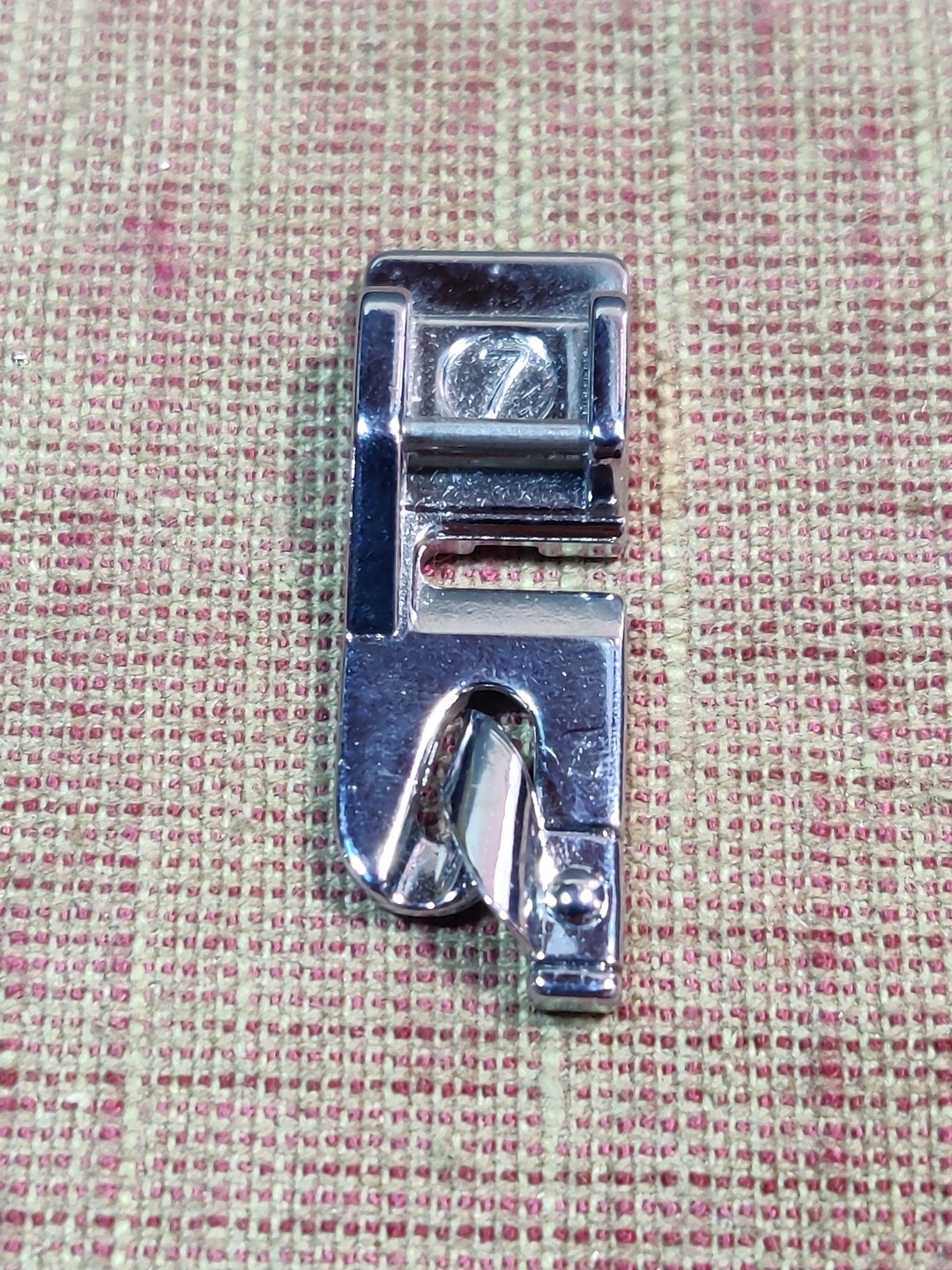 Snapon 2mm 7 Rolled Hem Presser Foot Attachment for Pfaff Sewing