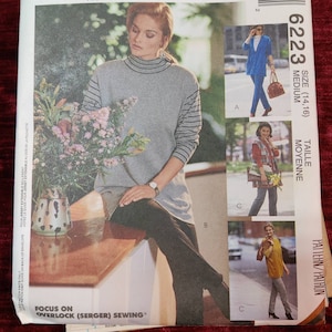 McCall&#39;s 6223 Knit Stirrup Leggings Pants Cardigan Long Vest Tunic Vintage Fashion Sewing Pattern 1990s 90s Size Medium (14 16) UNCUT