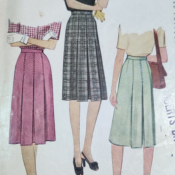 McCalls 5398 Box Pleated Skirt Slim Silhouette Vintage Fashion Sewing Pattern 1940s 40s Size 12 (24" waist)