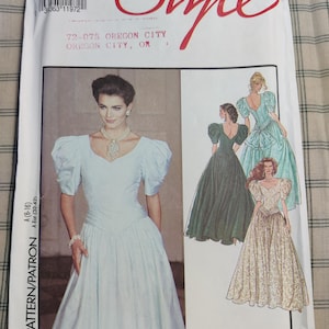 Style by Simplicity 2004 Big Puffy Sleeves Wedding Prom Dress Drop Waist Vintage Fashion Sewing Pattern 1990s 90s Size 6 8 10 12 14 16 UNCUT