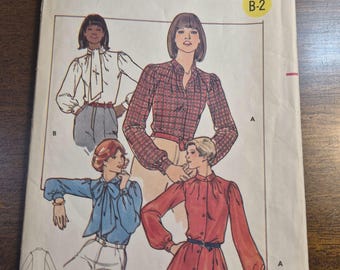 Butterick 5748 Long Sleeve Button Front Blouse with Stand Up Collar or Bow Vintage  Sewing Pattern 1979 Size 14