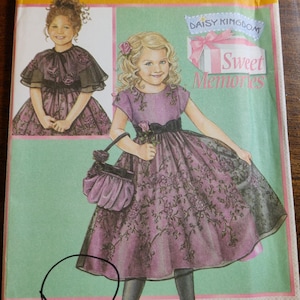 Simplicity 4448 Child&#39;s Daisy Kingdom Party Dress & Cape w/Matching Purse Children&#39;s Sewing Pattern 2000s 00s Size AA (3 4 5 6) UNCUT