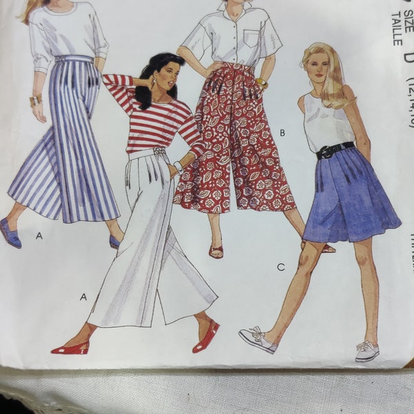 McCall's 6447 Palazzo Pants Culottes Shorts Split Skirt with Pleat Front Vintage Fashion Sewing Pattern 1990s 90s Size D (12 14 16) UNCUT