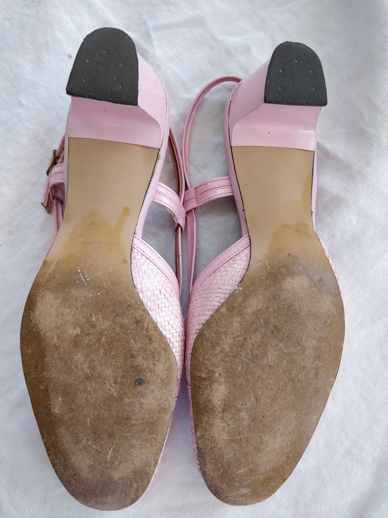 1960s Pink Slingback Sandals Woven Strappy Heeled 60s Shoes Size 9