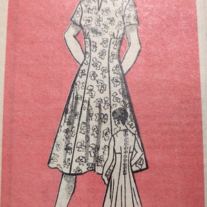 Mail Order 9333 Easy to Wear Summer Dress Princess Seaming Vintage Fashion Sewing Pattern 1970s 70s Size 16 UNCUT