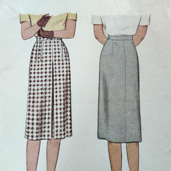 McCall's 6010 Straight Walking Skirt, 4-Gore, with Front Box Pleat Tailored Vintage WWII Fashion Sewing Pattern 1940s 40s Size 16 28" Waist