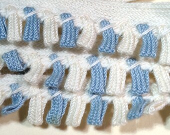 5 1/2 Yards Vintage Baby Blue & White Picot Style Ribete tejido con bordes acabados - 1950s - 100% algodón - New Old Stock