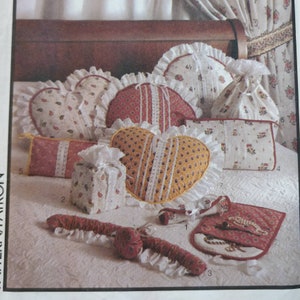 Stil 1648 Smyckesfodral Resefodral Sminkväska Underklädesväska Täckt Galge Hjärtformad Kudde Vintage Accessoarer Symönster 1980-tal 80-tal Oklippt