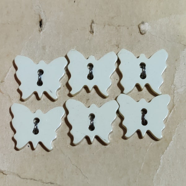 Lot of 6 Vintage 1940s Bakelite White Butterfly Buttons, Novelty Shape, Mint on Original Card - by Ultra Kraft