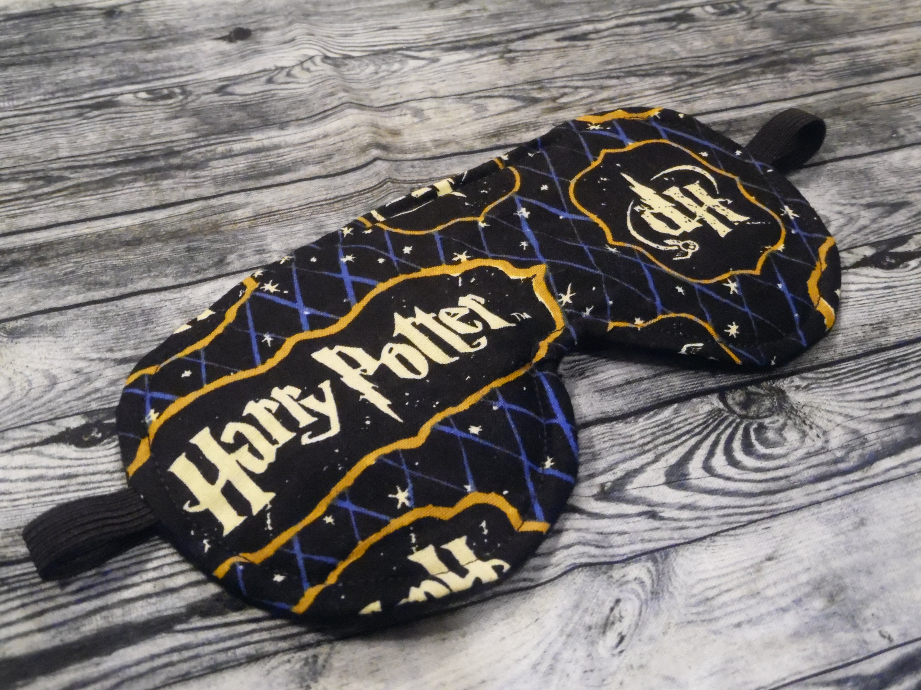 HARRY POTTER EYE MASK//SLEEP MASK..BRAND NEW..HOLIDAYS//SLEEPING//BEDTIME ETC