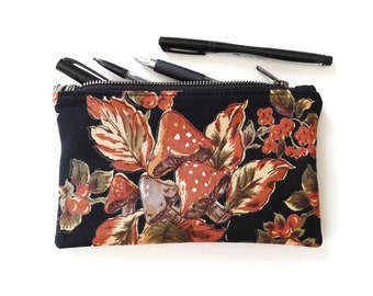 Mushroom Pencil Case, Medium Zipper Pouch