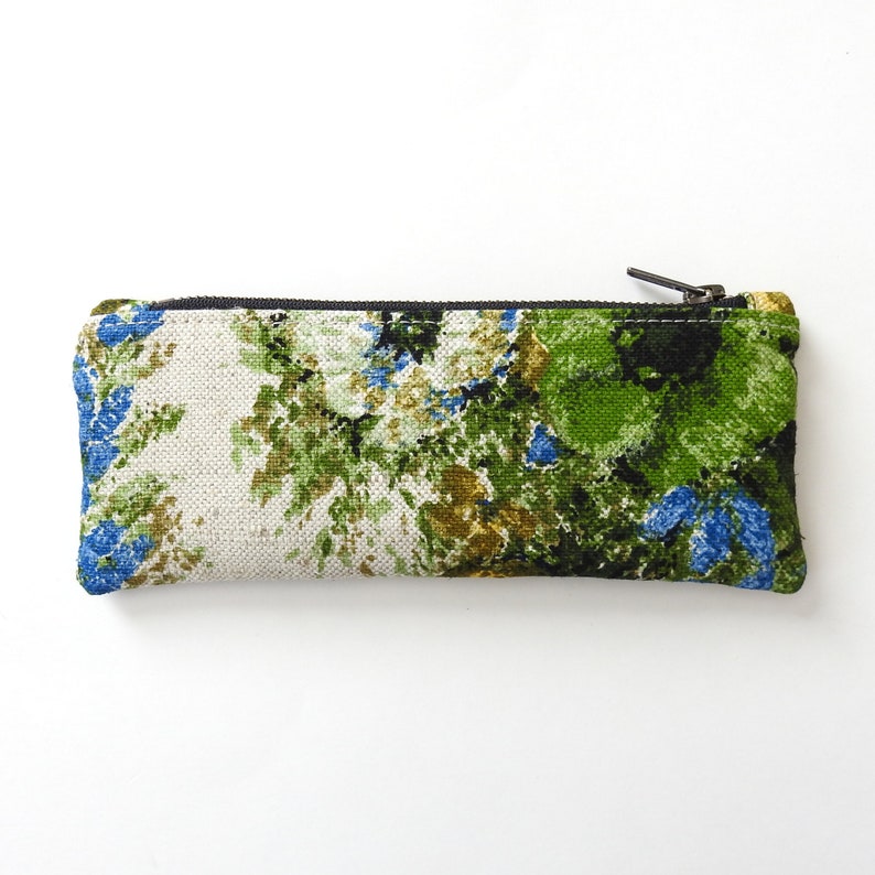 1970s Floral Pencil Case Zipper Pouch Handmade by Lindock