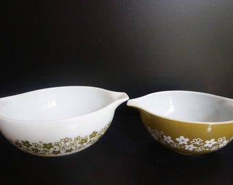 Pyrex Spring Blossom 442 and 443 Cinderella Mixing Bowls