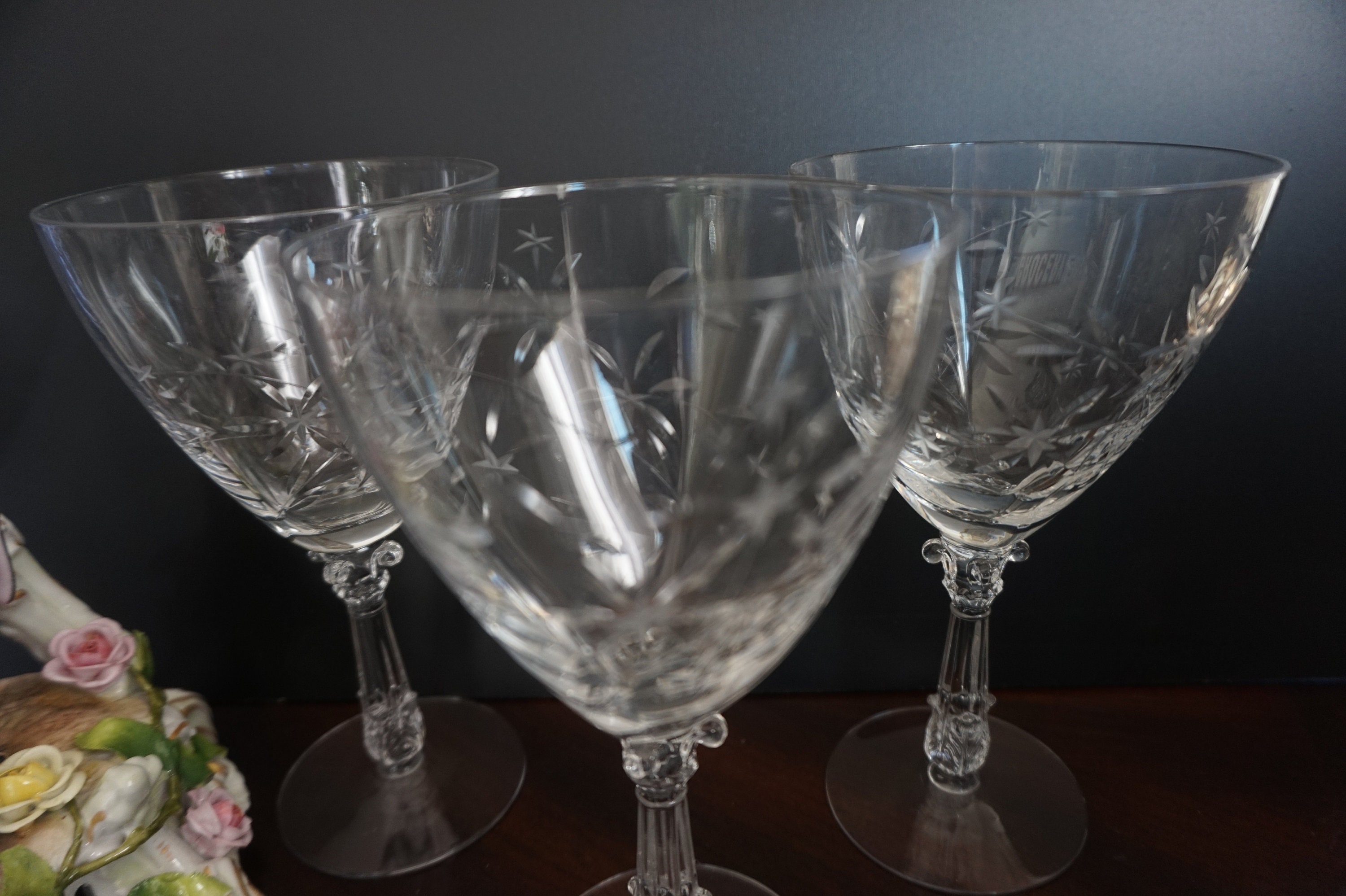 Copas de vino de cristal extra grandes con tallo – Elegantes copas de vino  tinto gigantes de borde a…Ver más Copas de vino de cristal extra grandes