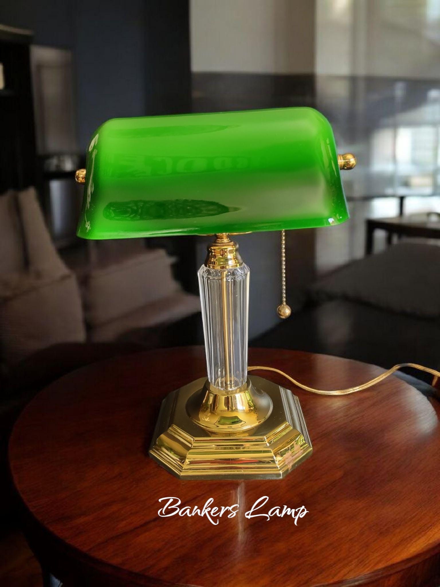 Why Do Lawyers Use Light Accents Bankers Desk Lamp: Expert Choice